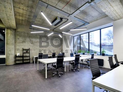 комерційна за адресою Саксаганського вул., 120