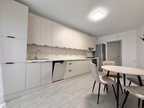 квартира за адресою Андрія Сахарова вул., 14б