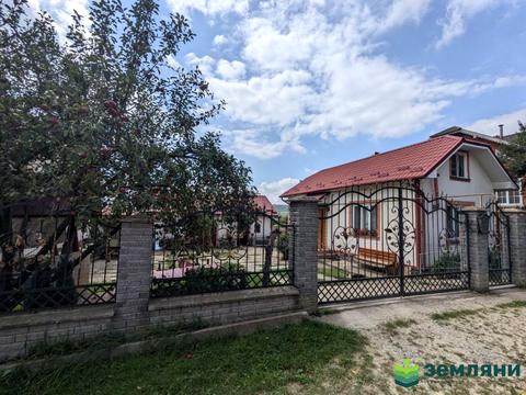 будинок за адресою Миру
