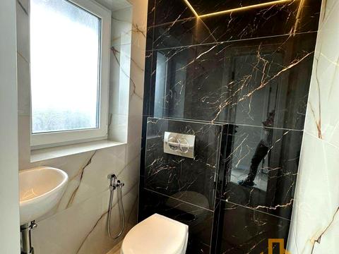 будинок за адресою Чорновола