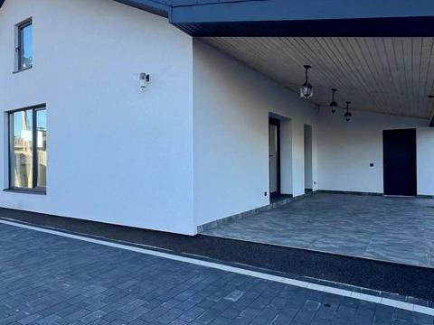 будинок за адресою Чорновола