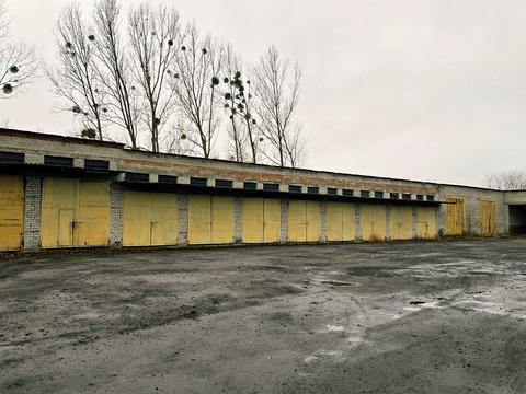 комерційна за адресою Промислова вул., 8а