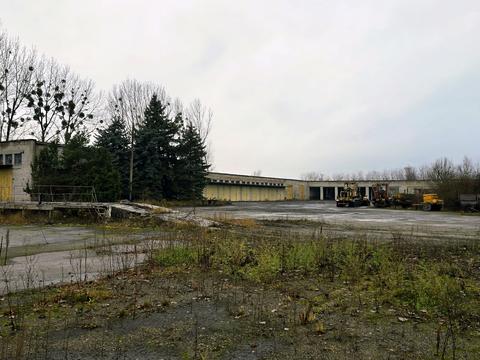 комерційна за адресою Промислова вул., 8а