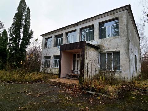 комерційна за адресою Промислова вул., 8а