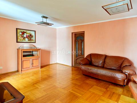 квартира за адресою Миколи Садовського вул., 12