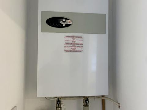 коммерческая по адресу Антоныча ул., 11