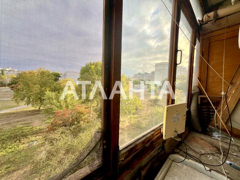 квартира за адресою Євгена Чикаленка вул., 81/2