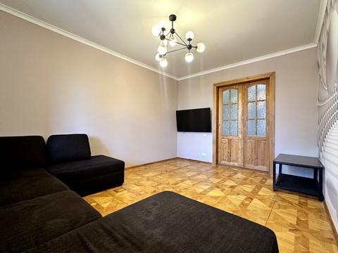 квартира за адресою Лобановського вул., 10