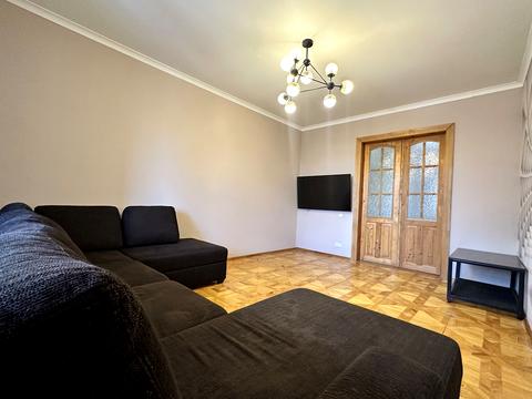 квартира за адресою Лобановського вул., 10