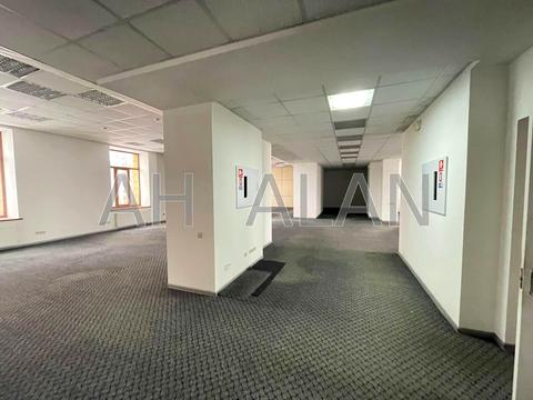 коммерческая по адресу Владимира Сосюры ул., 6