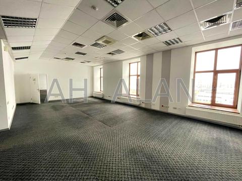 коммерческая по адресу Владимира Сосюры ул., 6