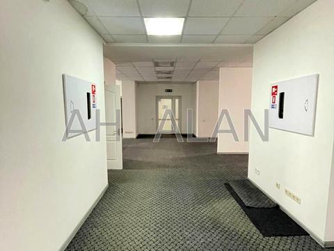 коммерческая по адресу Владимира Сосюры ул., 6