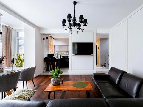 будинок за адресою Озерна, 115