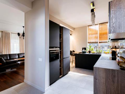 будинок за адресою Озерна, 115