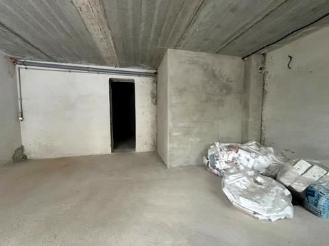 комерційна за адресою Приозерна вул., 32