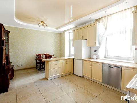 будинок за адресою Героїв Поліції пров., 36Б