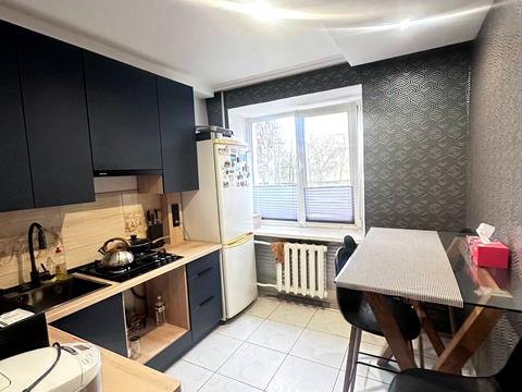 квартира по адресу Перемоги ул., 12