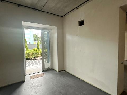 комерційна за адресою Матвія Донцова вул. (Тургенєвська), 25-Е