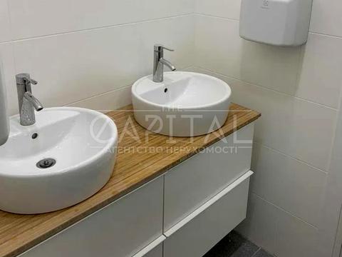 комерційна за адресою Провіантська вул. (Галі Тимофєєвої), 3