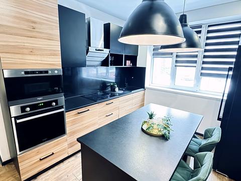 будинок за адресою Ясна вул., 12