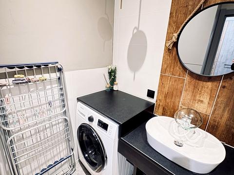 будинок за адресою Ясна вул., 12