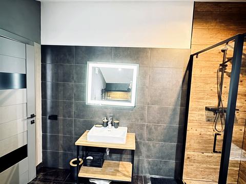 будинок за адресою Ясна вул., 12