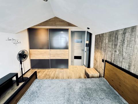 будинок за адресою Ясна вул., 12