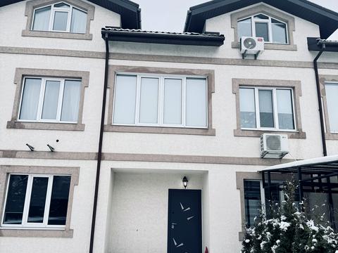 будинок за адресою Ясна вул., 12