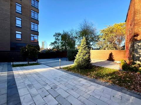 квартира за адресою Короленка вул. (Первозванівська), 42