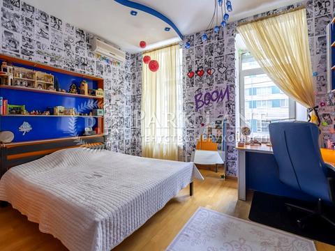 квартира за адресою Олександра Кониського вул., 60