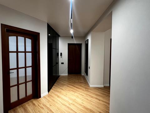 квартира за адресою Зодчих вул., 36