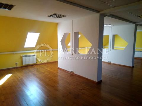 коммерческая по адресу Степана Бандеры просп. (Московський), 30