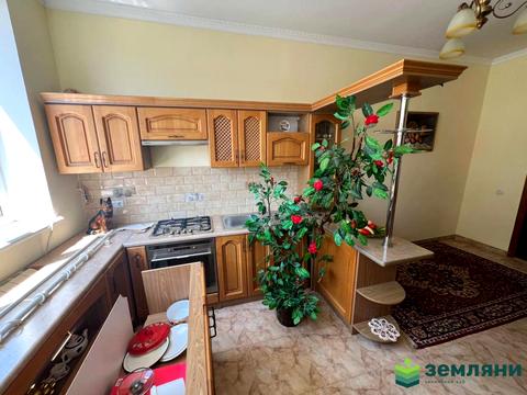 будинок за адресою Хмельницького