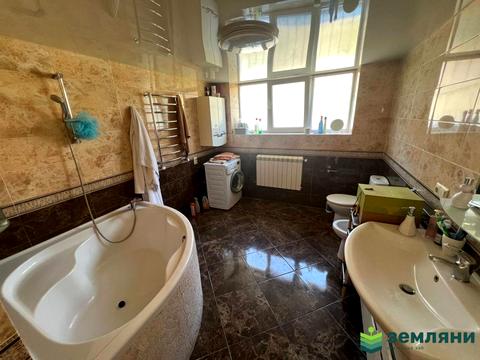 будинок за адресою Хмельницького