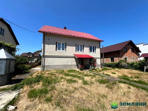 дом по адресу Хмельницького