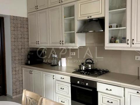 будинок за адресою Стежки вул.