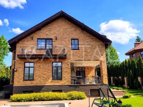 будинок за адресою Стежки вул.