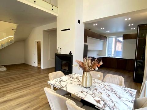 дом по адресу Садова