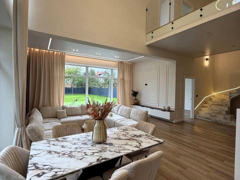 дом по адресу Садова