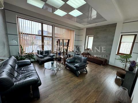 комерційна за адресою Михайлівська вул., 22