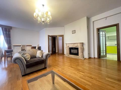 будинок за адресою смт. Козин, Старокиївська вул., 11