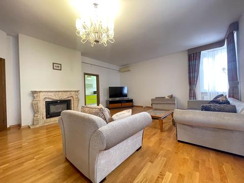 будинок за адресою смт. Козин, Старокиївська вул., 11