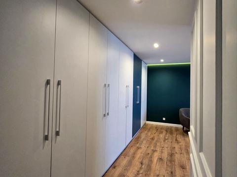 квартира по адресу Свободи ул., 20/3