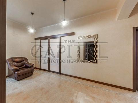 будинок за адресою Лугова вул.