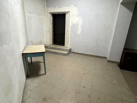 комерційна за адресою Вільної Ічкерії вул. (Волгоградська), 4