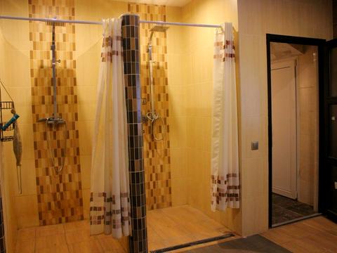 коммерческая по адресу Радгоспна, 3