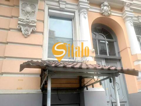 коммерческая по адресу Антоновича, 23