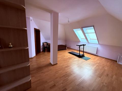 будинок за адресою Ужгородська вул.