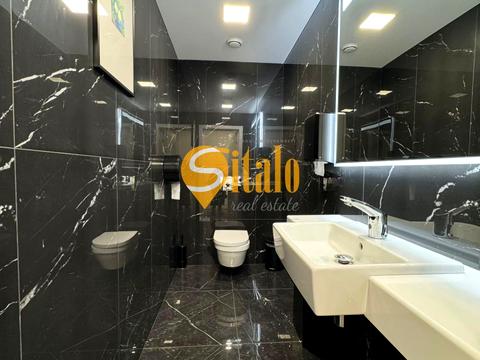 комерційна за адресою Спортивна пл., 3