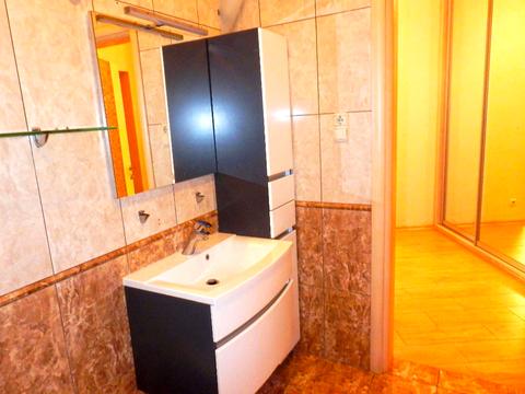 квартира за адресою Володимира Івасюка просп. (Героїв Сталінграду), 8